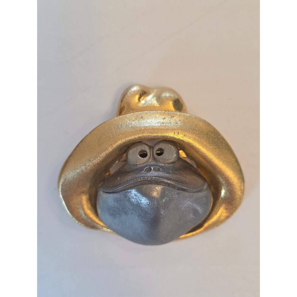 VTG Ultra Craft Whimsical Two-Tone Gold & Silver Tone Frog in Rain Hat Brooch